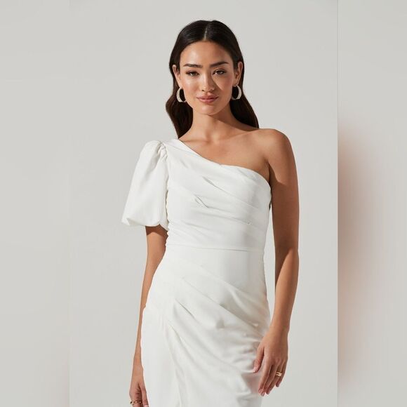 NWOT ASTR JOELLE ONE SHOULDER MIDI DRESS - Picture 5 of 8